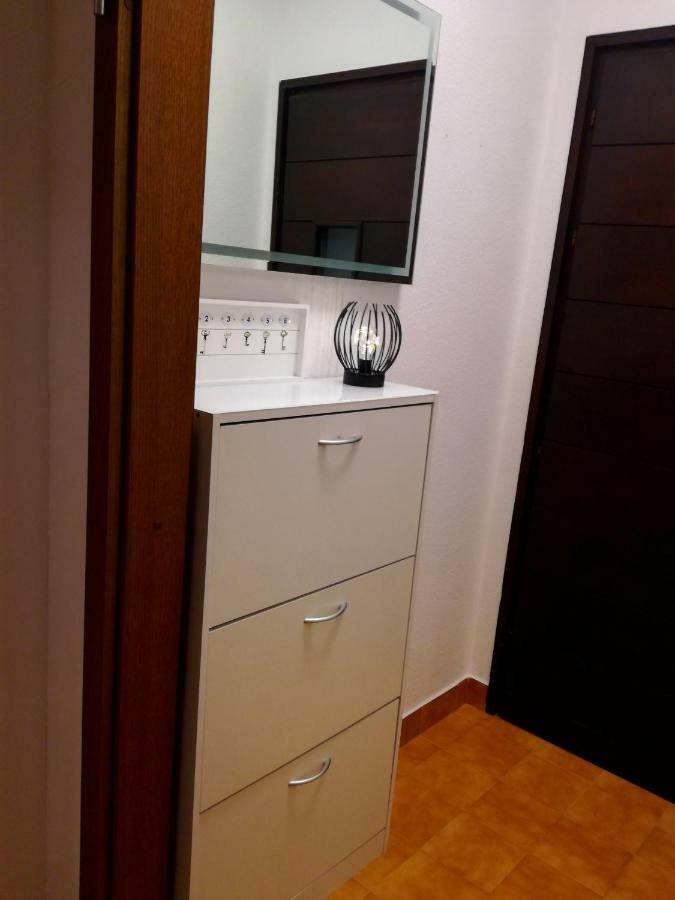 Sun house Appartement Brzac Buitenkant foto