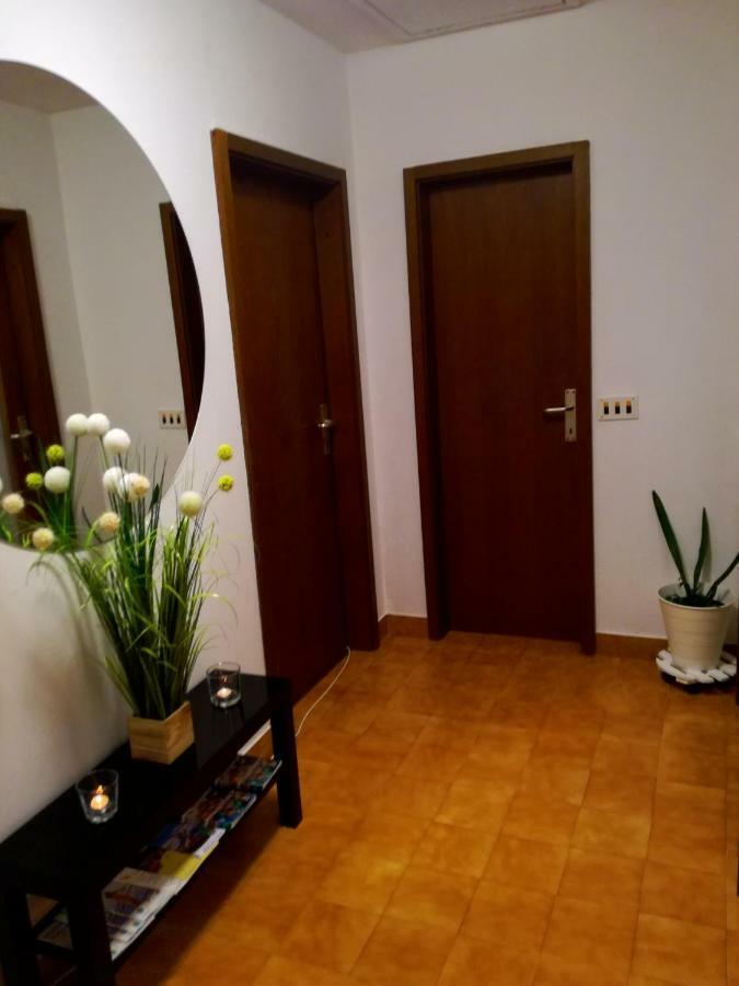 Sun house Appartement Brzac Buitenkant foto